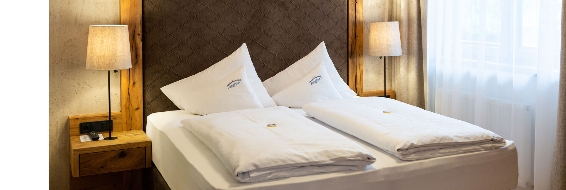 Overview of the rooms and offers